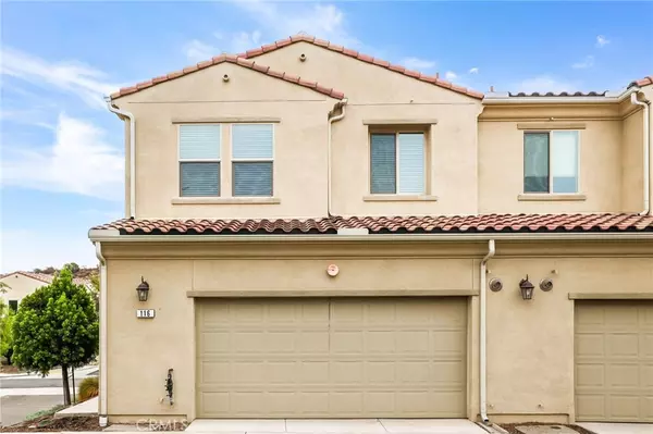 Corona, CA 92883,2523 Verna DR #116