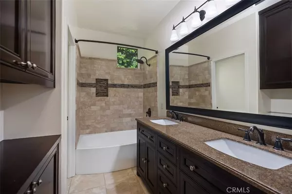 Aliso Viejo, CA 92656,41 Vellisimo DR