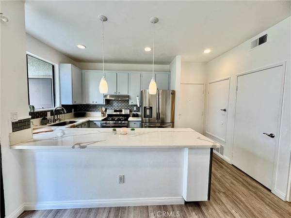 Garden Grove, CA 92840,10580 Lakeside DR N #E