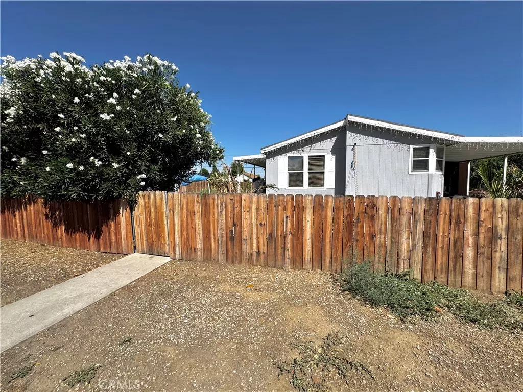 Perris, CA 92571,1671 Ruby DR