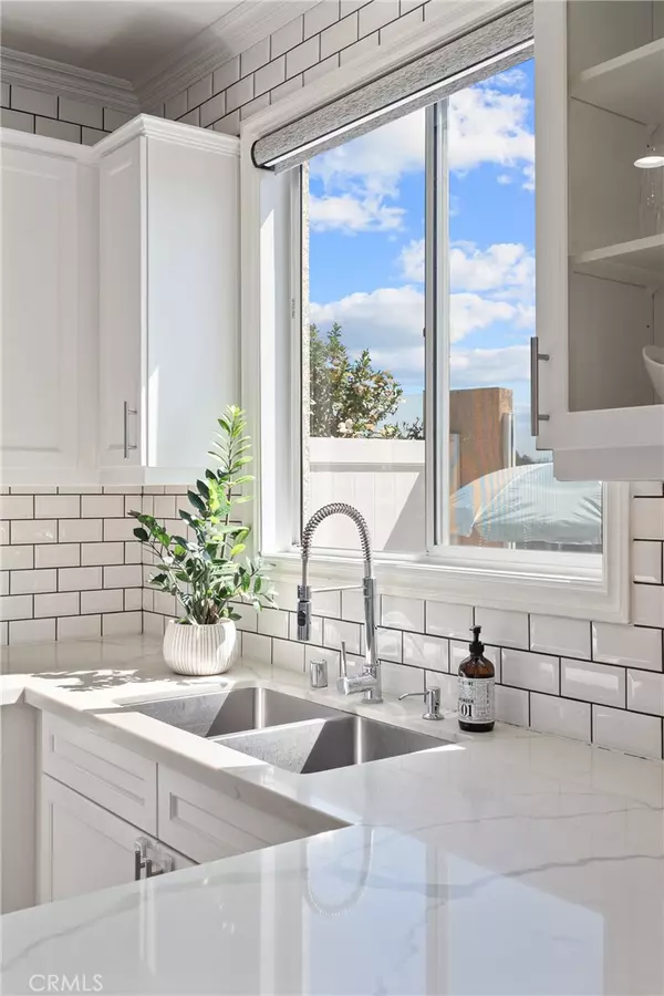 Aliso Viejo, CA 92656,46 Las Flores