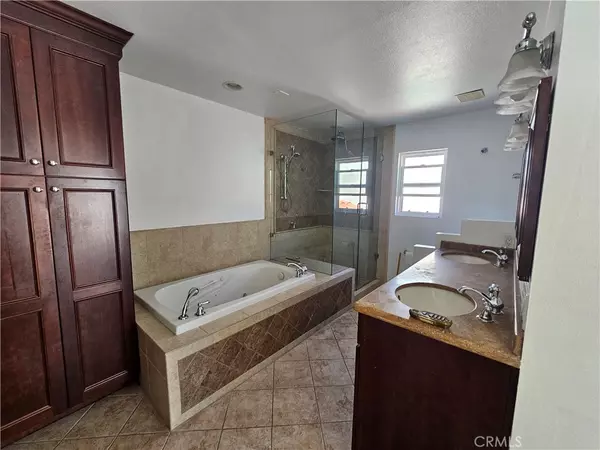 Huntington Beach, CA 92648,1910 California ST