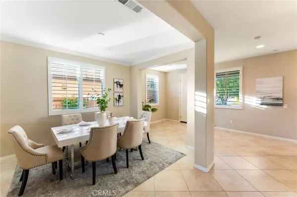 Saugus, CA 91350,22494 Brightwood PL