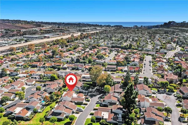 San Juan Capistrano, CA 92675,33102 Halfmoon CT