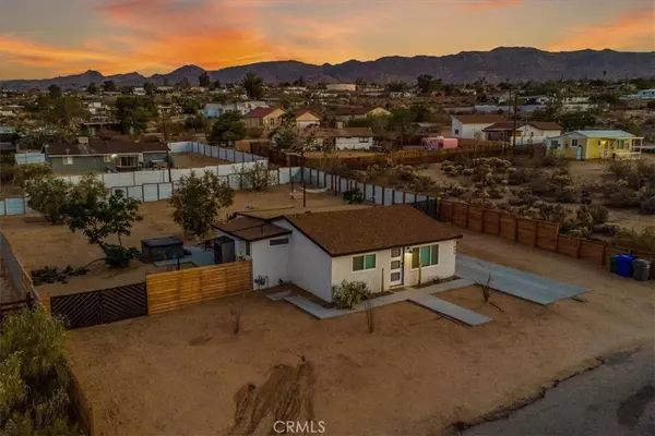 Joshua Tree, CA 92252,61853 Grand View CIR