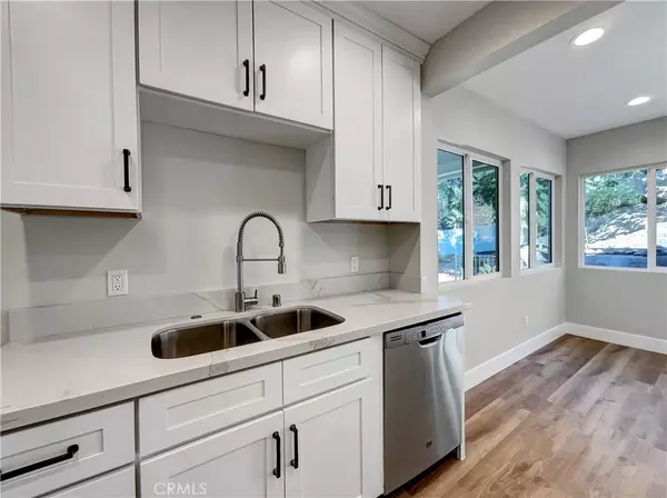 Simi Valley, CA 93063,6440 Clear Springs RD