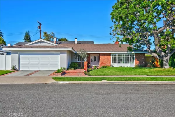 418 E Bay ST, Costa Mesa, CA 92627