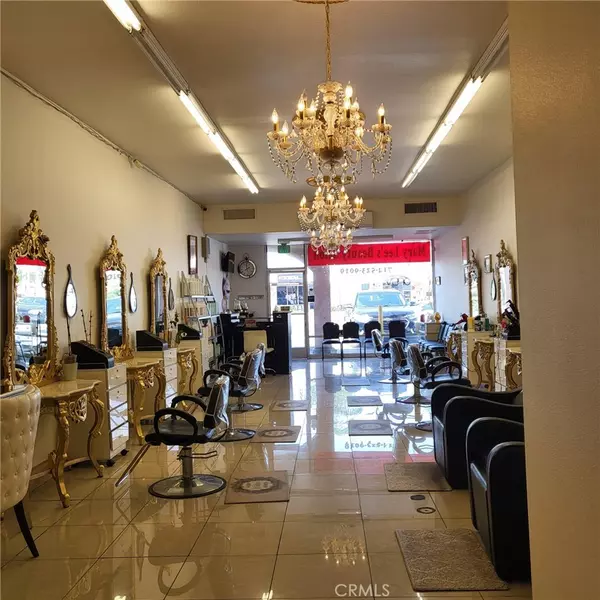 Buena Park, CA 90261,8226 Commonwealth