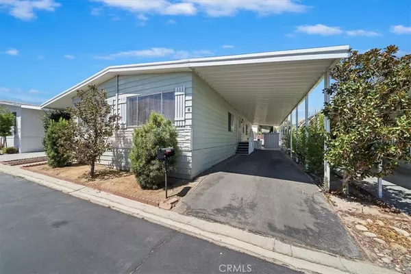 Yucca Valley, CA 92284,54999 Martinez