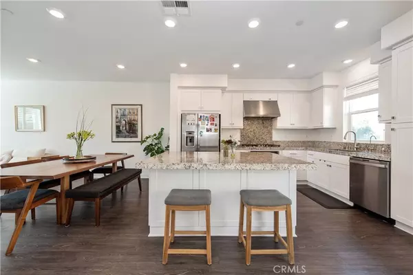 Lake Forest, CA 92630,371 Bellver