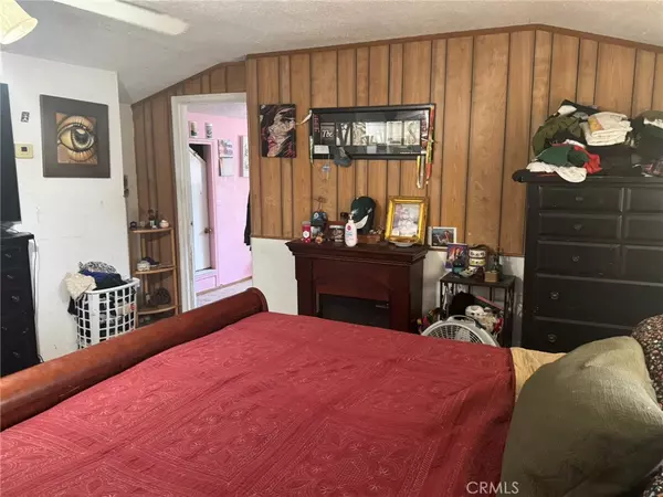 Sacramento, CA 95824,6244 Donnelly LN