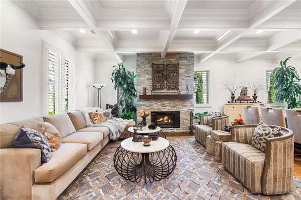 Newport Beach, CA 92660,20382 SW Cypress ST