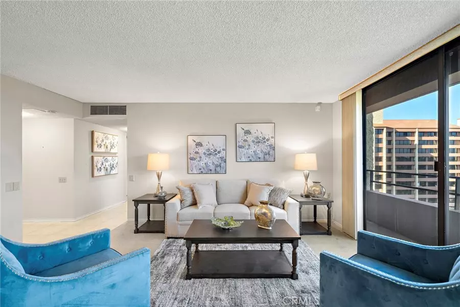24055 Paseo Del Lago #1160, Laguna Woods, CA 92637
