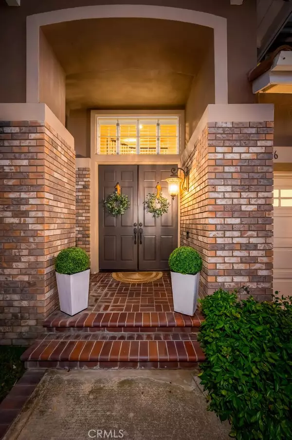 Rancho Santa Margarita, CA 92688,6 Las Plumas