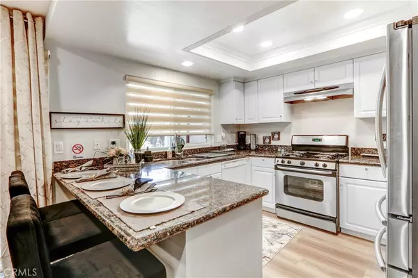 Westminster, CA 92683,16172 Quartz ST