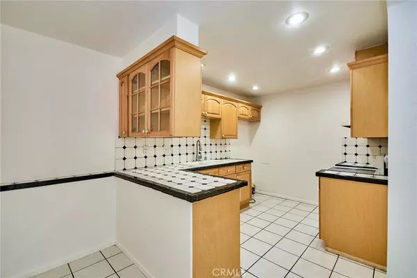 Placentia, CA 92870,212 S Kraemer BLVD #1205