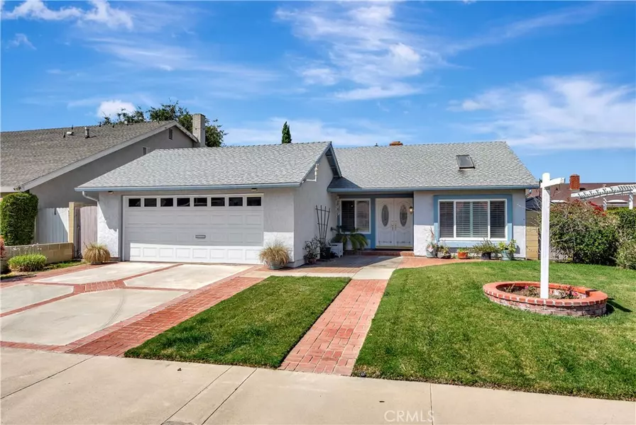 20791 Hunter LN, Huntington Beach, CA 92646