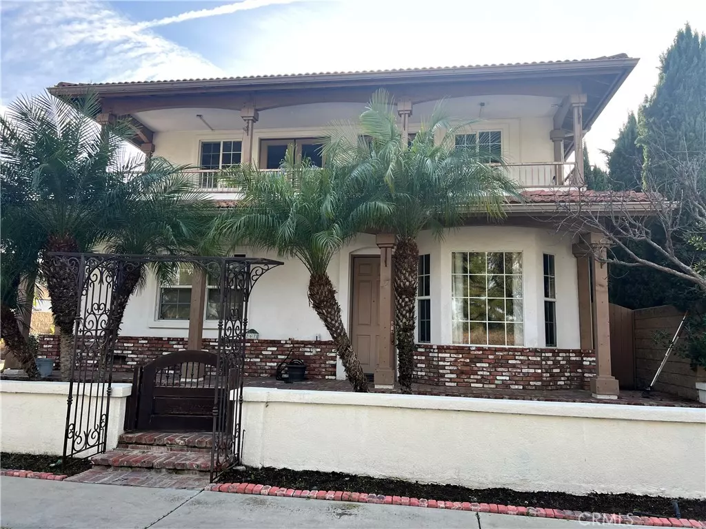 Costa Mesa, CA 92627,267 MESA DR