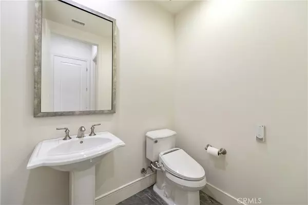 Irvine, CA 92618,120 Iron Gate