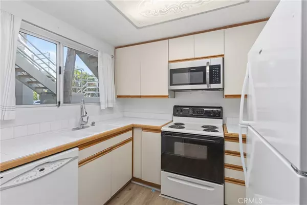 Mission Viejo, CA 92691,27756 Emerald #2