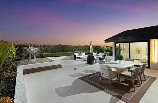 Corona Del Mar, CA 92625,10 White Water DR