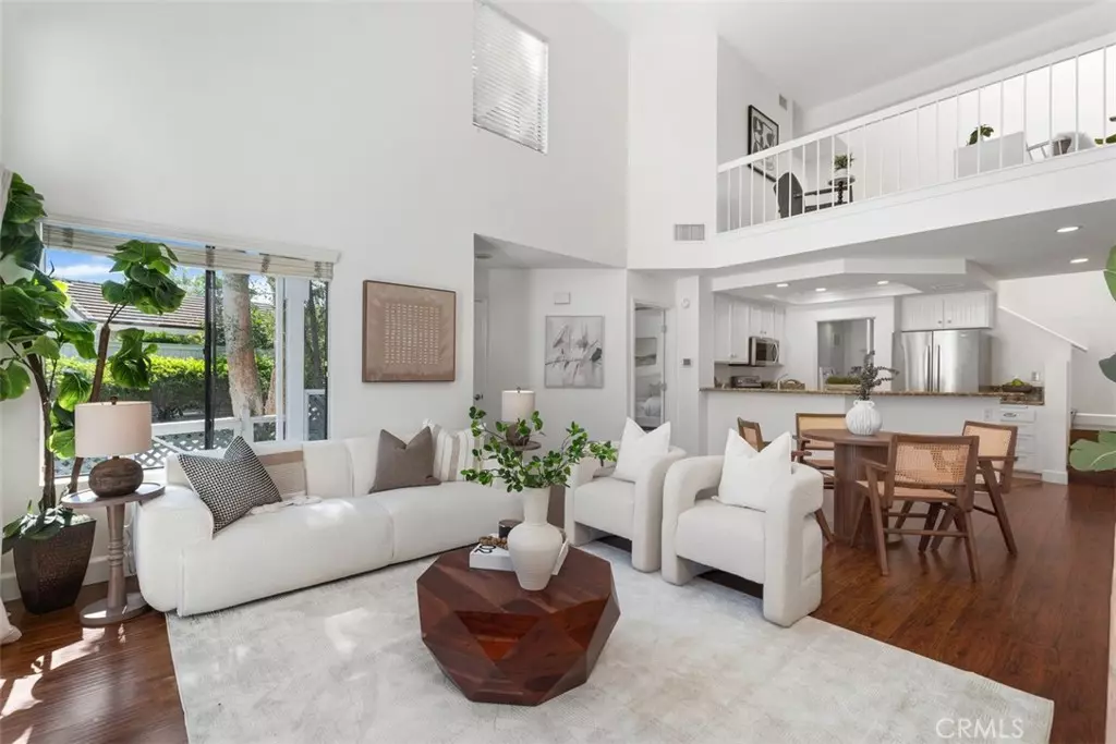 Irvine, CA 92614,619 N Springbrook N