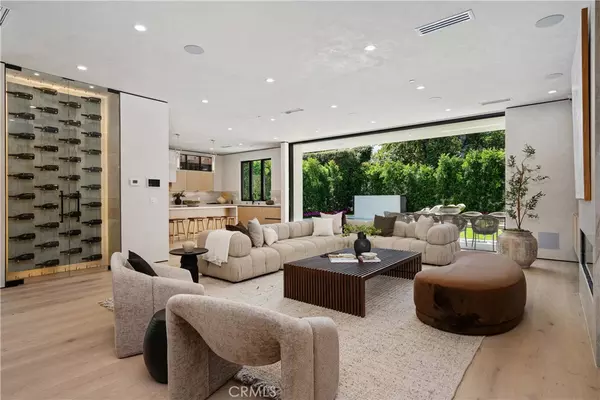 315 Veteran Ave, Los Angeles, CA 90024