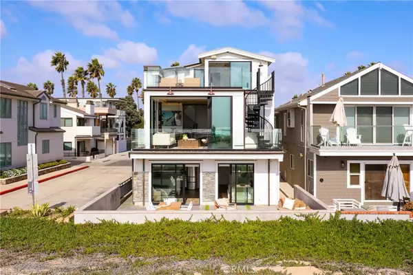 7210 W. Oceanfront, Newport Beach, CA 92663