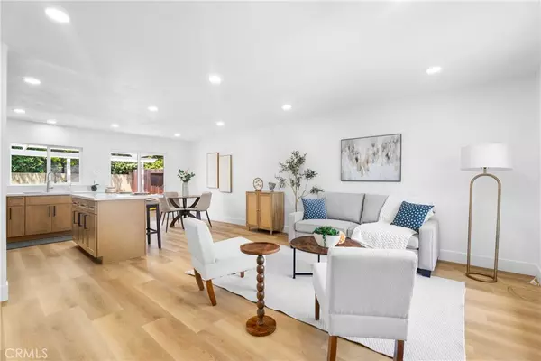 Irvine, CA 92604,14871 Pinehaven RD