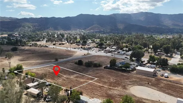Wildomar, CA 92595,20520 Como ST