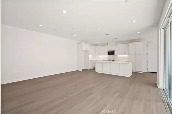 Palm Desert, CA 92211,36354 Warren DR