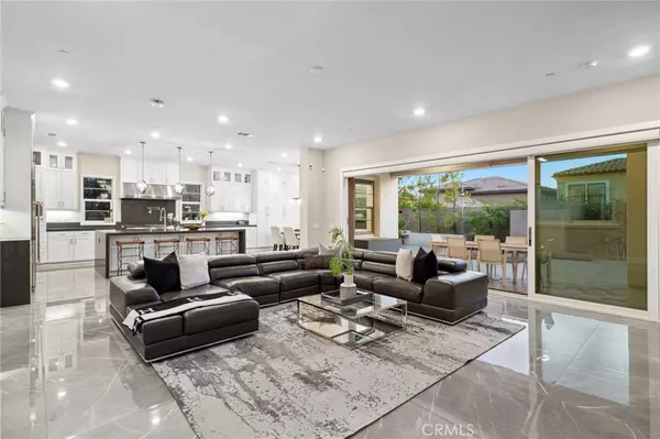 Irvine, CA 92618,56 Claudius CT