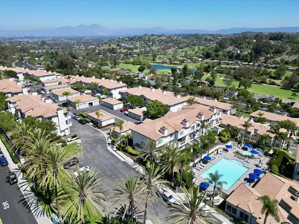Laguna Niguel, CA 92677,30902 Clubhouse Dr #25E