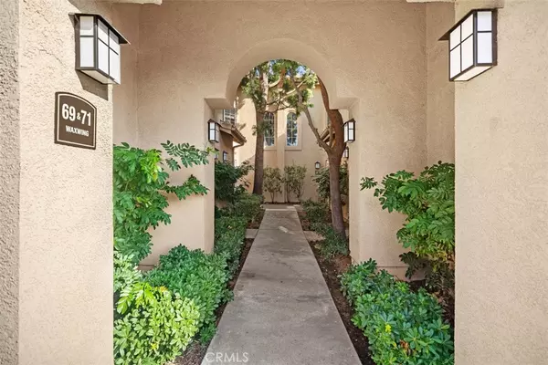 Aliso Viejo, CA 92656,71 Waxwing LN