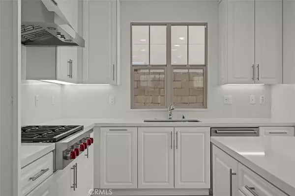 Irvine, CA 92602,155 Somera