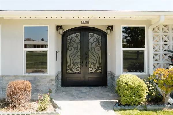 Seal Beach, CA 90740,1623 Monterey Road #20i (M2)