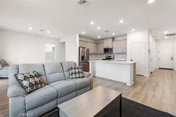 Winchester, CA 92596,30760 Vera Cruz Circle