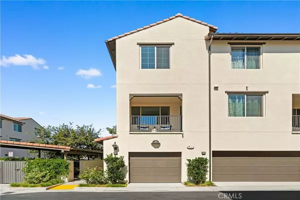 Irvine, CA 92618,104 Coastal Garden