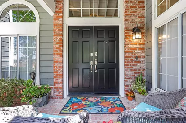 Laguna Hills, CA 92656,25652 Nottingham
