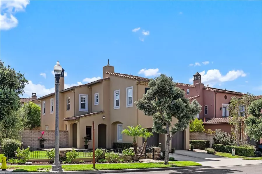 102 Lattice, Irvine, CA 92603