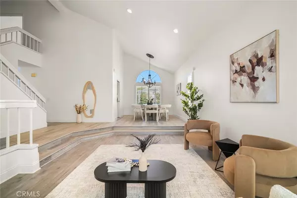 Mission Viejo, CA 92692,26732 Trasmiras