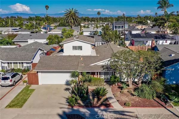 Huntington Beach, CA 92646,20642 Goshawk LN
