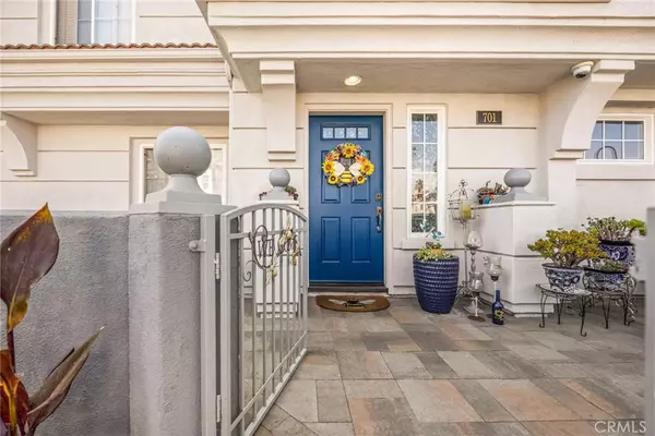 Oceanside, CA 92054,701 N Cleveland ST