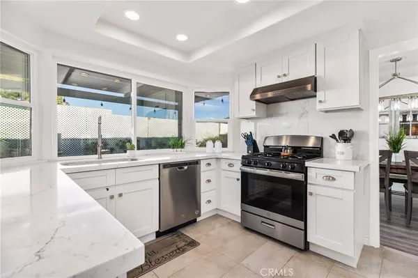 Lake Forest, CA 92630,24465 Peacock St