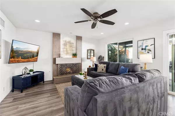 Lake Forest, CA 92630,24465 Peacock St