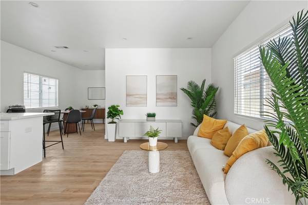 Tustin, CA 92780,1056 Walter AVE #2