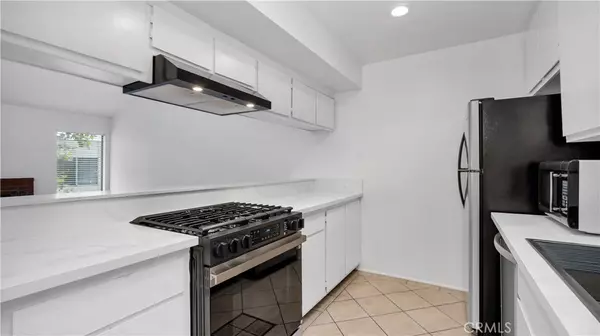 Santa Ana, CA 92701,1300 Cabrillo Park Dr #F