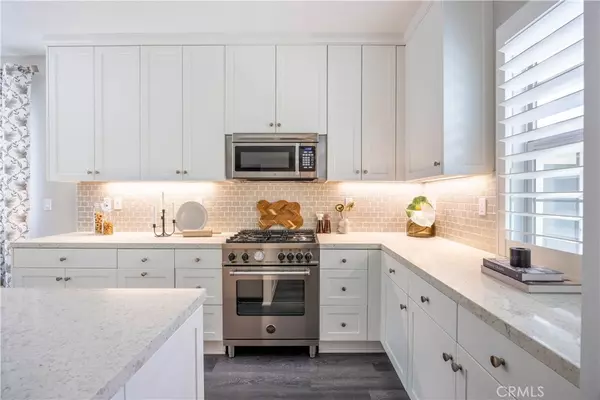 Irvine, CA 92618,134 Milky Way