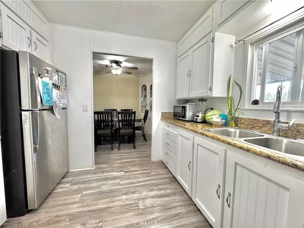 Riverside, CA 92503,3883 Buchanan ST #133