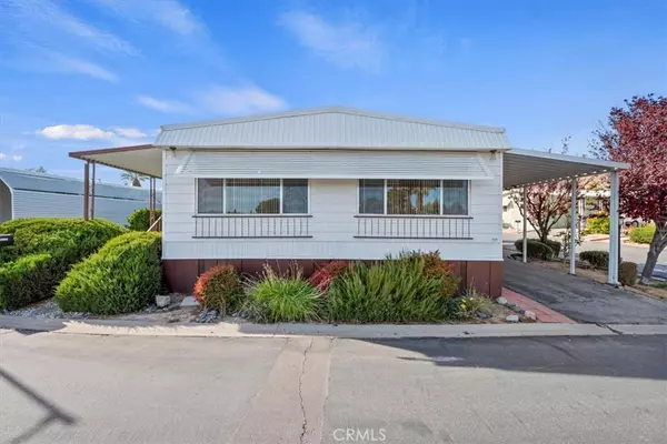 Yucca Valley, CA 92284,54999 Martinez TRL #65